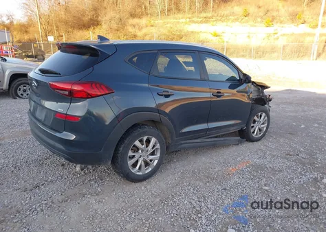 2021 Hyundai Tucson Value z USA, uszkodzony, nr VIN KM8J3CA40MU361639